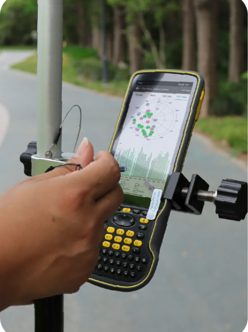 cs5i-rugged-surveying-controller-3